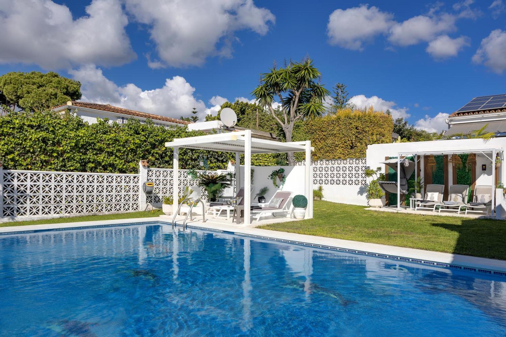 Villa Casacara Marbella Beachside Costabella -Spain Luaran gambar