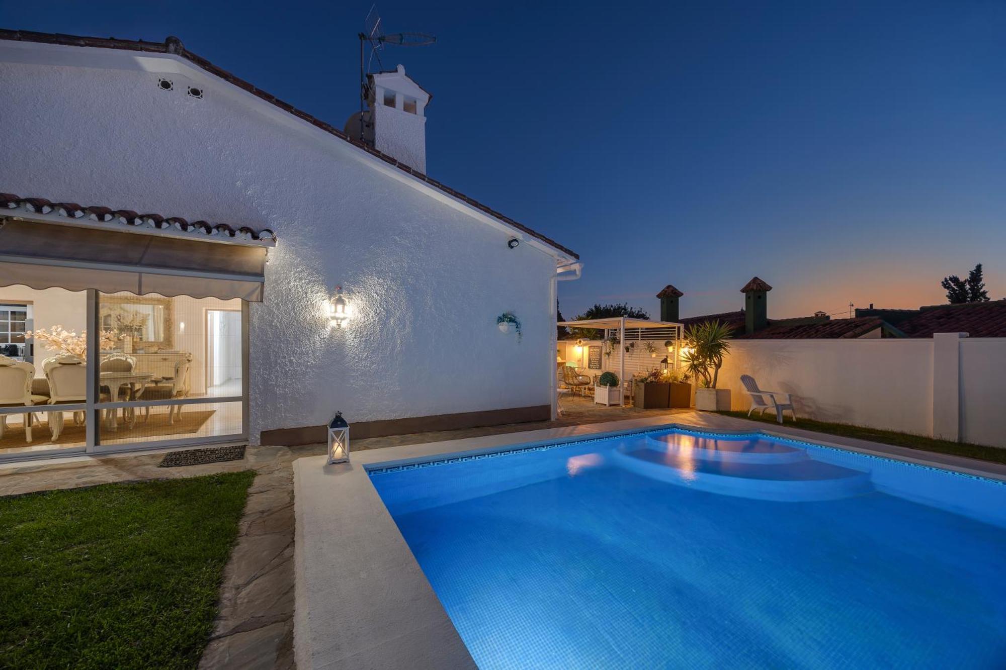 Villa Casacara Marbella Beachside Costabella -Spain Luaran gambar